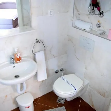 And Excelsior 스플리트