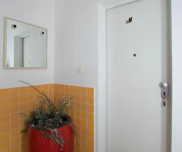 Appartement And Excelsior *