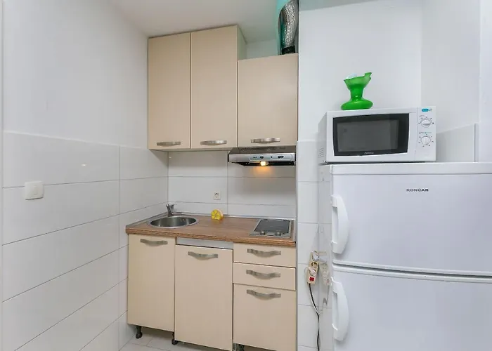 Appartement And Excelsior *